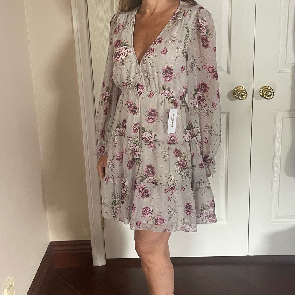 Aakaa dress from Etty Collection Store